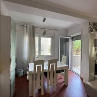 1+1 apartment in the 1st line from the sea – Shkëmbi and Kavajës 668541959 10227519231325756 1807369997002681116 n